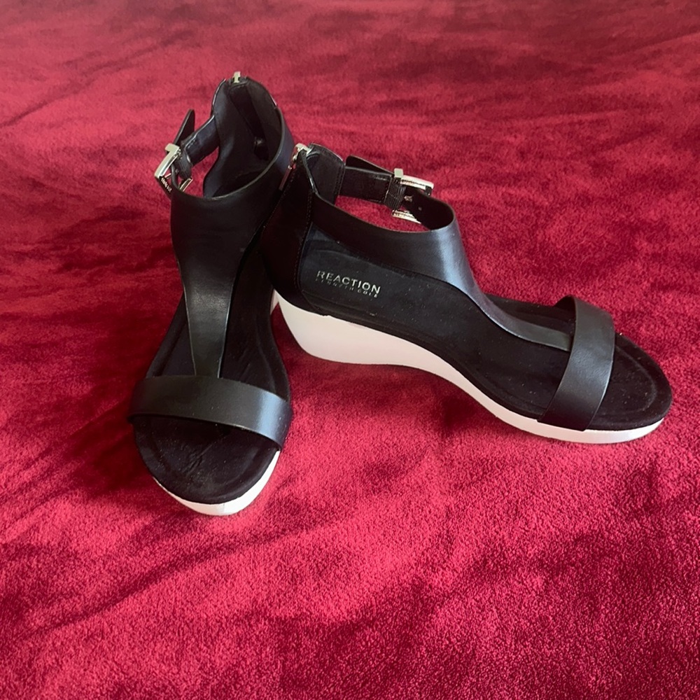 Kenneth Cole platform wedge sandals